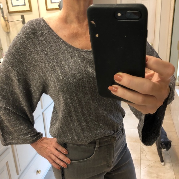 FREE with purchase: Chico silver metallic sweater, full sleeves, Sz M - Picture 10 of 11